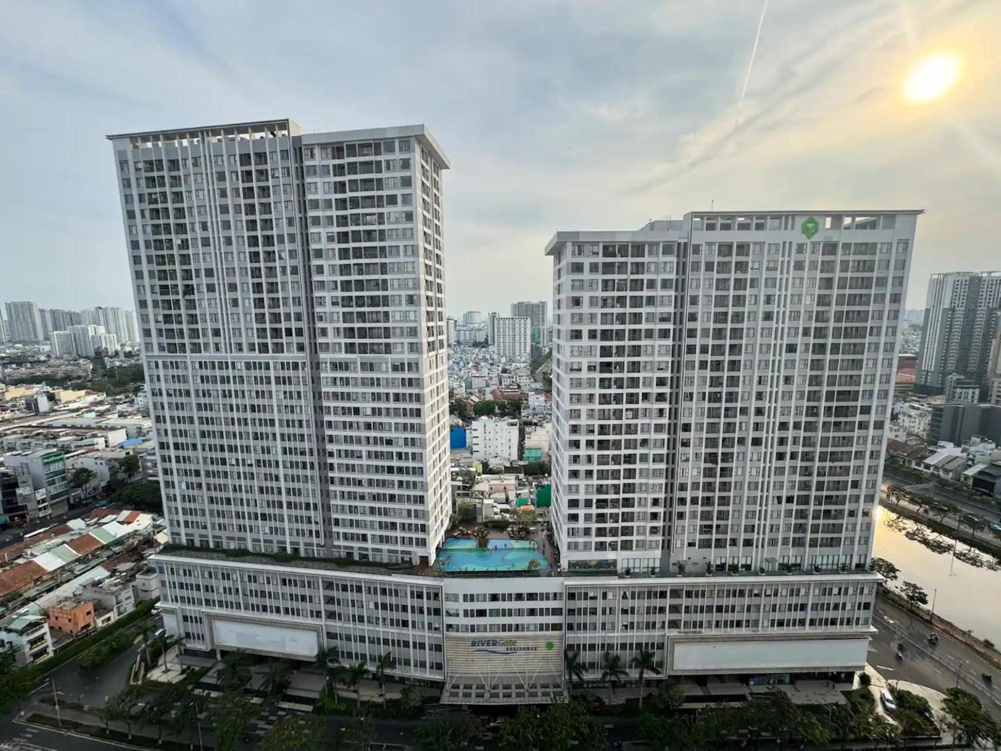The Rivergate Apartments & Condo Saigon Хошимін Екстер'єр фото